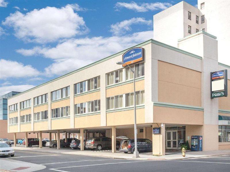 Howard Johnson By Wyndham Atlantic City Exterior photo