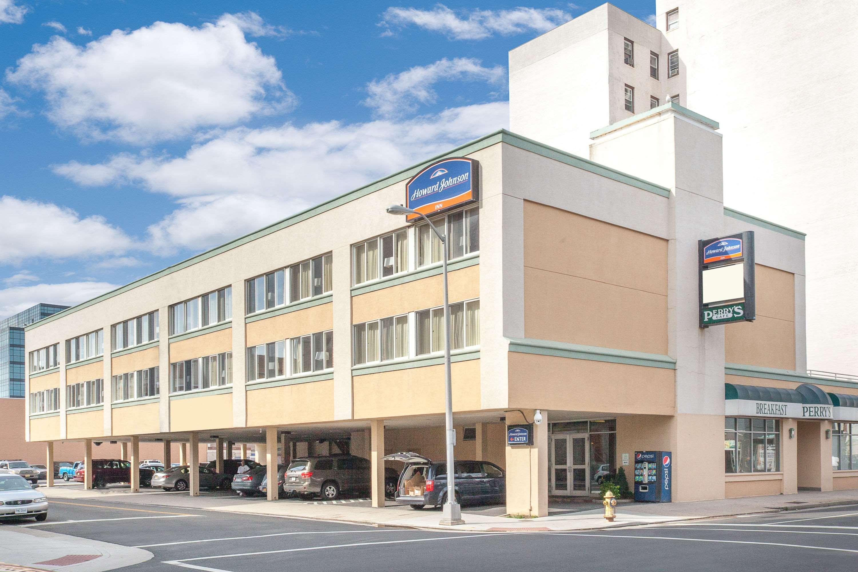 Howard Johnson By Wyndham Atlantic City Exterior photo